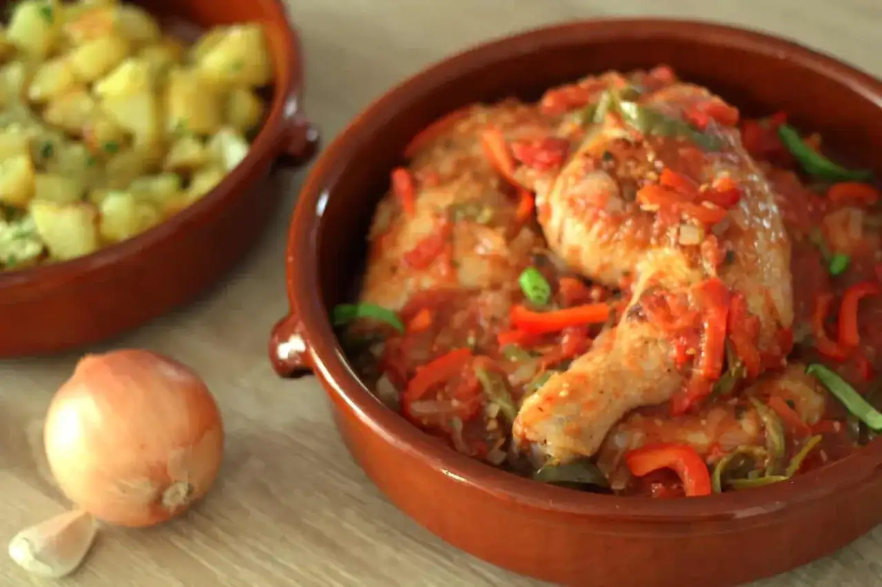 Poulet basquaise traditionnel - la cocotte qui réussit à coup sûr